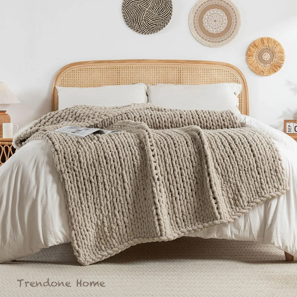 Chunky Knit Blanket Throw 50X60In Handmade Chenille Cable Knit for Couch